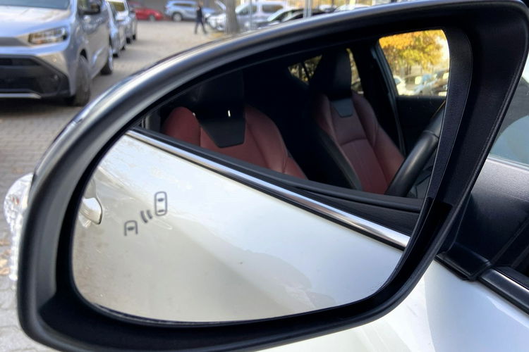 Toyota C-HR 1.8 HSD 122KM SELECTION, salon Polska, gwarancja zdjęcie 27