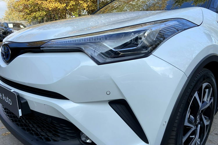 Toyota C-HR 1.8 HSD 122KM SELECTION, salon Polska, gwarancja zdjęcie 28
