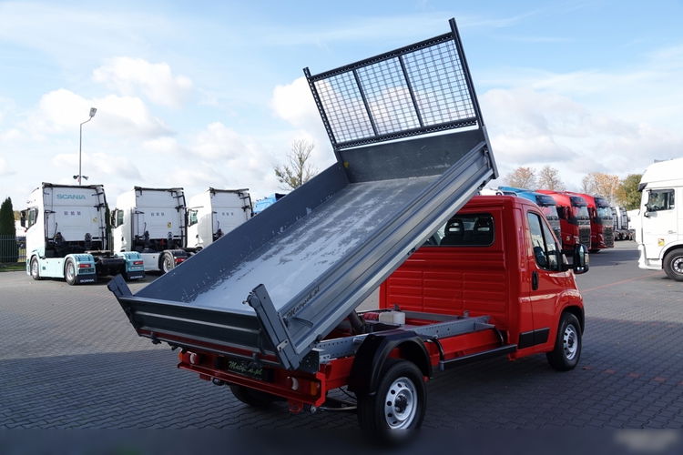 Fiat DUCATO / WYWROTKA DŁUGOŚĆ: 3.2 m / 12.2020 / 50 TYS.KM. / KLIMA / MANUAL / 3 OSOBOWY / SPROWADZONY / PO KONTRAKCIE SERWISOWYM / zdjęcie 11