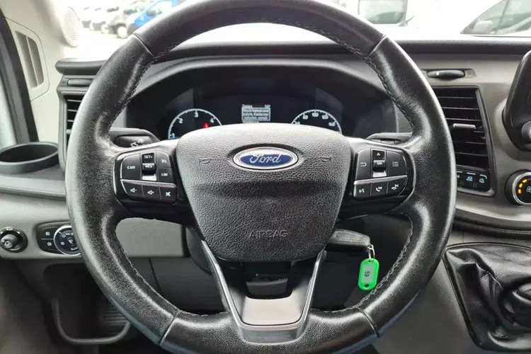 Ford Transit L3H2 73999zł NETTO 2.0 TdCi/131KM zdjęcie 19