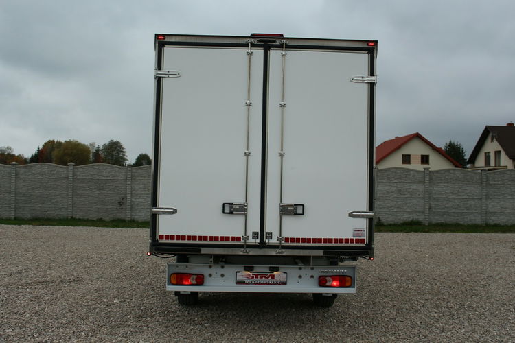 Renault Master Chłodnia 8-palet CARRIER_VIENTO_350 ZAKRES -29/+29 C Gwarancja zdjęcie 27