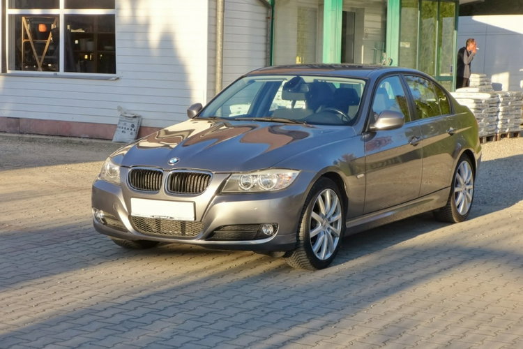 BMW 318 Alu klima zdjęcie 2