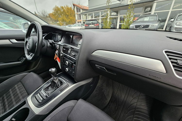 Audi A4 model 2015, bezwypadkowy, serwis zdjęcie 25