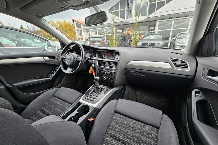 Audi A4 model 2015, bezwypadkowy, serwis zdjęcie 30