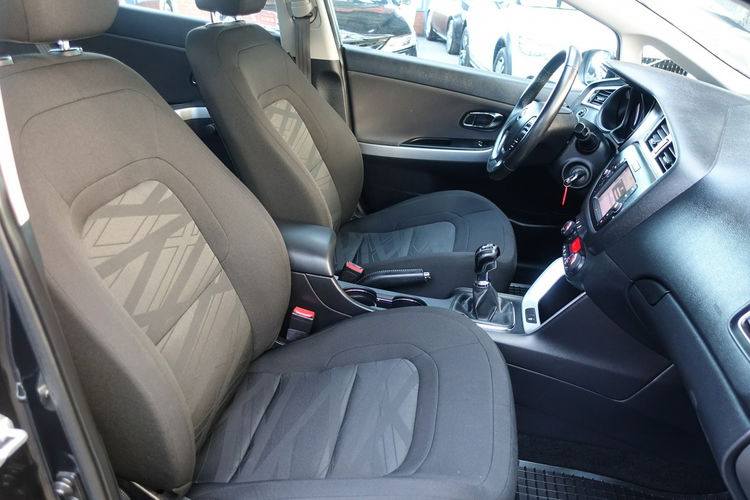 Kia Cee'd Navi+Kamera+LED 3LATA GWARANCJA 1WŁAŚCICIEL Kraj Bezwypad 4x2 zdjęcie 9