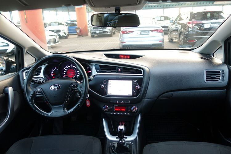 Kia Cee'd Navi+Kamera+LED 3LATA GWARANCJA 1WŁAŚCICIEL Kraj Bezwypad 4x2 zdjęcie 12