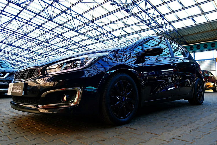 Kia Cee'd Navi+Kamera+LED 3LATA GWARANCJA 1WŁAŚCICIEL Kraj Bezwypad 4x2 zdjęcie 7