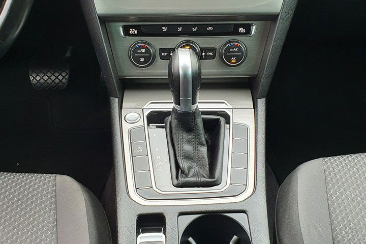 Volkswagen Passat 2.0 TDI 150KM # DSG # Trendline # Serwis do Końca # Super Stan zdjęcie 20
