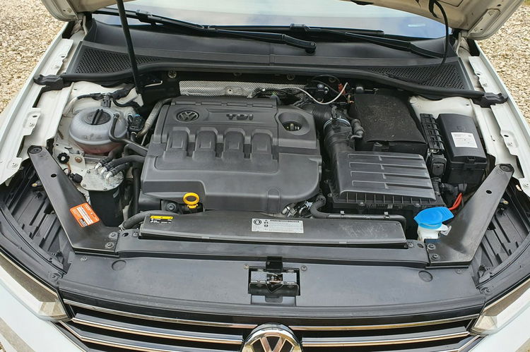 Volkswagen Passat 2.0 TDI 150KM # DSG # Trendline # Serwis do Końca # Super Stan zdjęcie 31