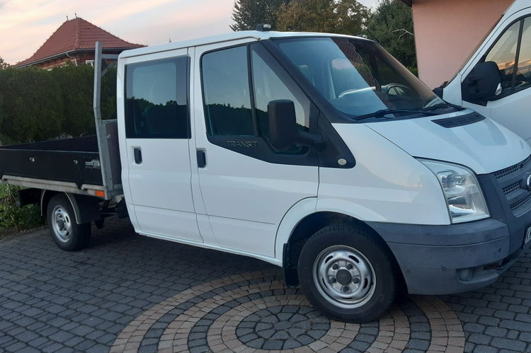 Ford Transit zdjęcie 2