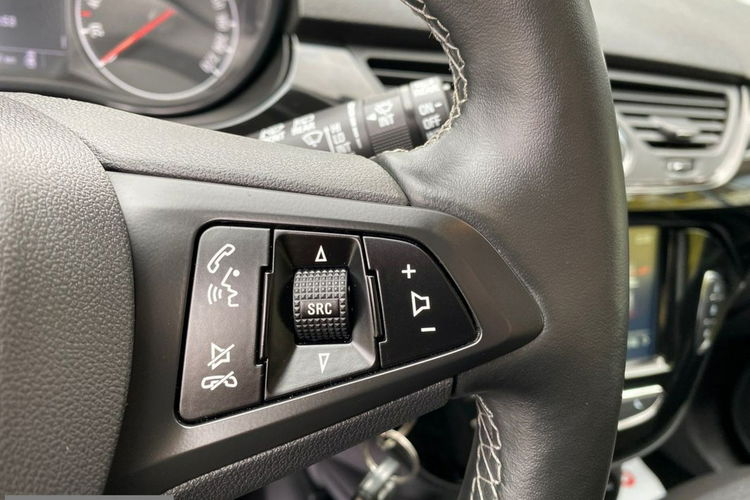 Corsa Opel Corsa 1.4 Niski oryginalny przebieg :) zdjęcie 12