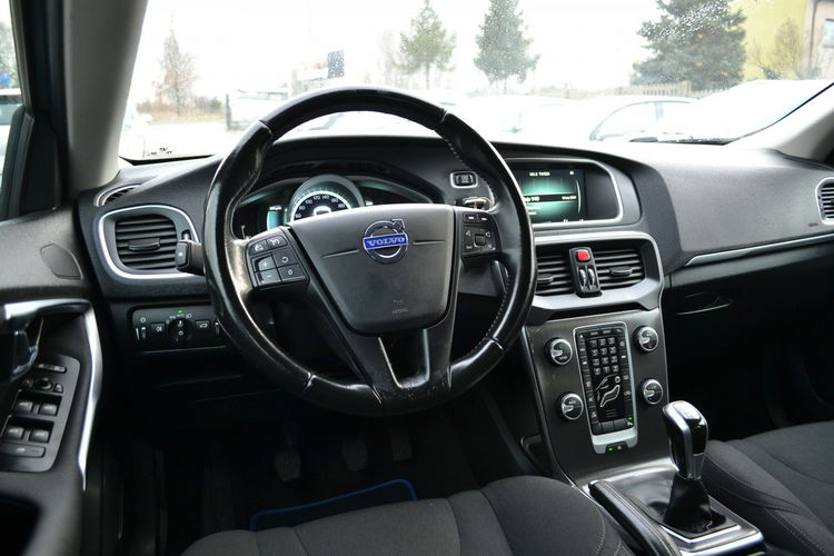 Volvo V40 Nawigacja Climatronic Serwis LED Webasto 2.0D 190KM zdjęcie 8