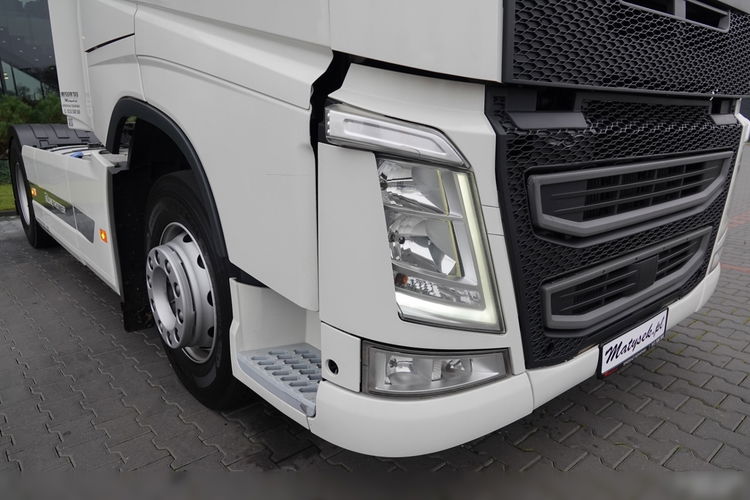 Volvo FH 500 / KLIMA POSTOJOWA / OPONY 100 % / PO KONTRAKCIE SERWISOWYM / SPROWADZONY  zdjęcie 11