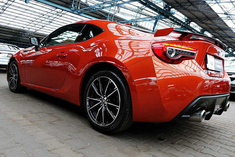 Toyota GT86 ORYGINAŁ PRESTIGE+Navi 1WŁAŚ KRAJOWY GWAR. Bezwyp AS0 F23% 4x2 zdjęcie 5