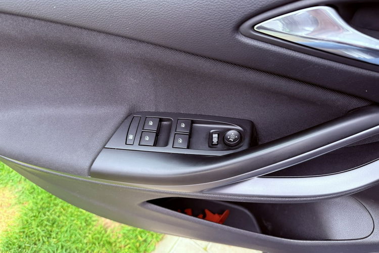 Opel Astra 1.4 Benzyna | | Gwarancja | Bogate wyposażenie | Zadbany zdjęcie 28