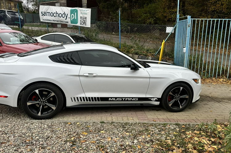 Ford Mustang 3.7v6 + gaz automat ledy xenon wydech bardzo zadbany doinwestowany gwa zdjęcie 7