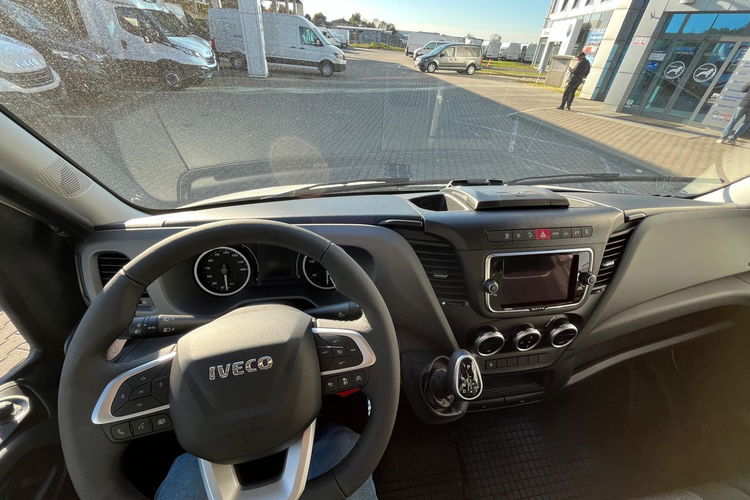 Iveco Daily 35S18HA8 zdjęcie 6