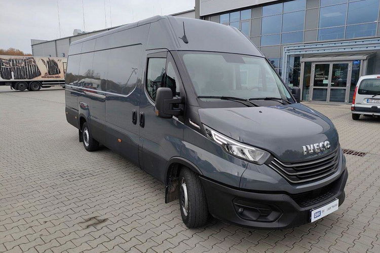 Iveco DAILY 35S18 zdjęcie 2