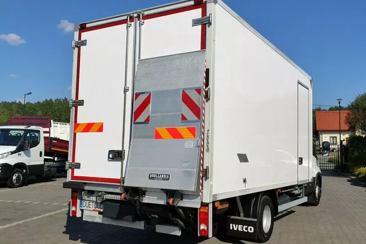 Iveco Daily 70C18 Mroźnia Ściana Grodziowa Podwójny Parownik zdjęcie 22