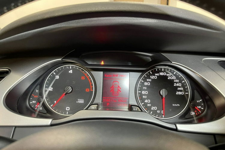 Audi A4 2.0 TDI 140KM SportLine Automat Navi Alu 18 Tempomat Zarejestrowany PL zdjęcie 19