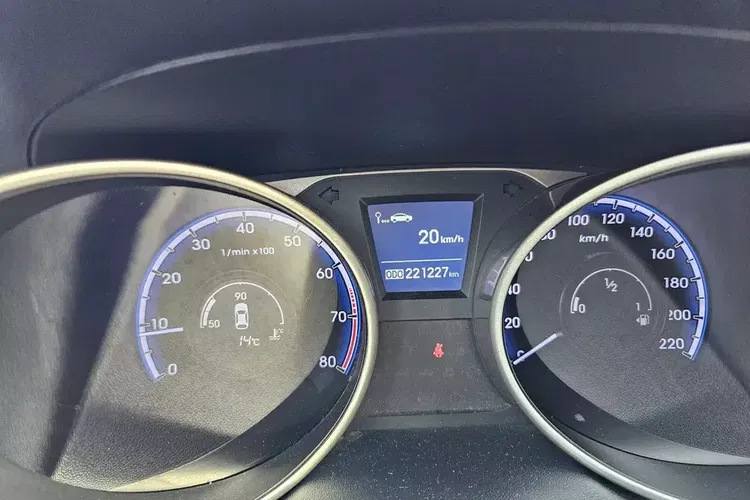 Hyundai ix35 zdjęcie 11