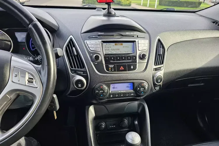 Hyundai ix35 zdjęcie 12