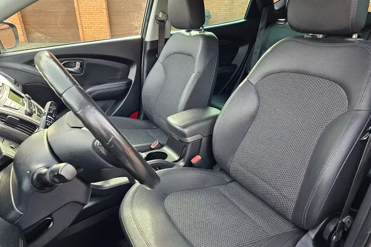 Hyundai ix35 zdjęcie 17