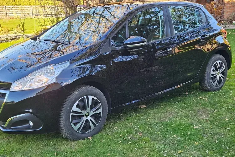Peugeot 208 zdjęcie 27