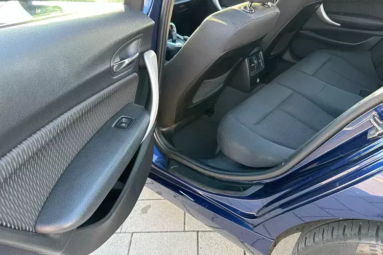 BMW Seria 1 zdjęcie 22