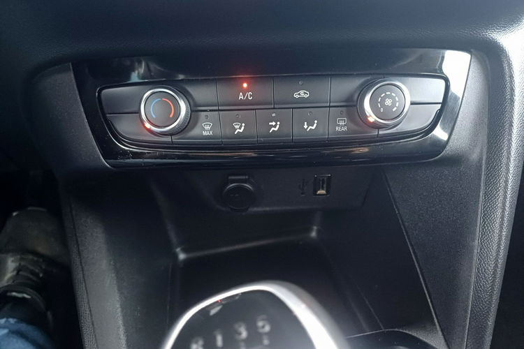 Opel Corsa 1.2 Turbo 100 KM Nawigacja Kamera Cofania zdjęcie 13
