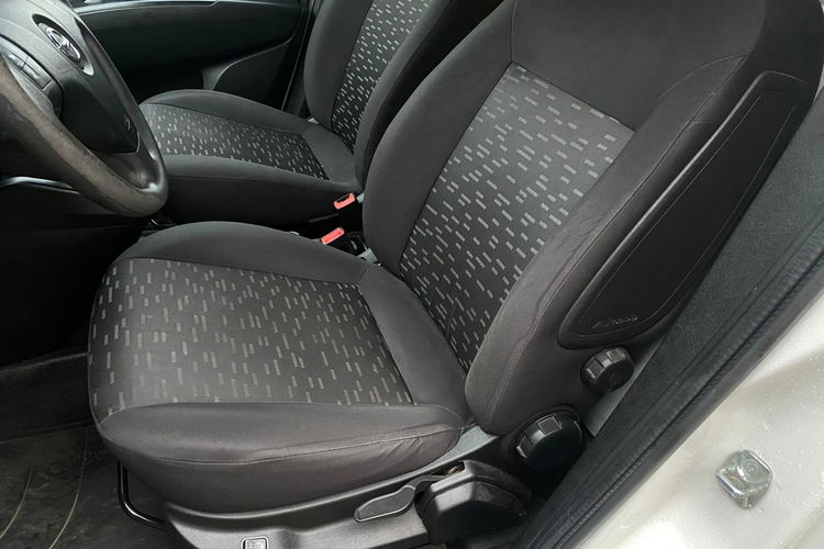 Opel Combo 1.4Tjet 120KM LPG Dodatkowe ogrzewanie Mały przebieg Nowy Gaz zdjęcie 12