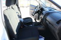 samochód osobowy ISUZU zdjęcie 12