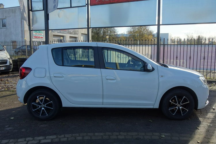 Sandero Dacia Sandero 2020 1.0 benzyna 74km Salon Polska 52 tys przebiegu zdjęcie 6