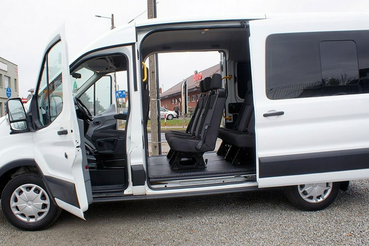 Ford Transit zdjęcie 3