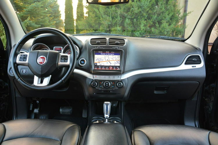 Fiat Freemont 2.0d(170KM)*Alpine*AWD*7-Foteli*Navi*Kamera*Keyless Go*Skóry*Alu 19" zdjęcie 11