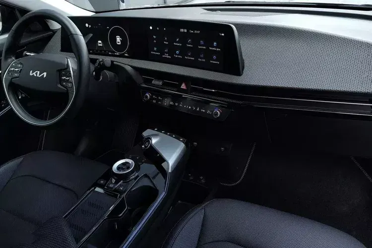 Kia EV6 zdjęcie 17