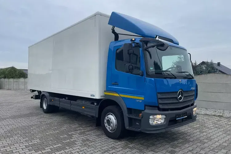 Mercedes ATEGO 1318 ŁADOWNOŚĆ 7 TON zdjęcie 5