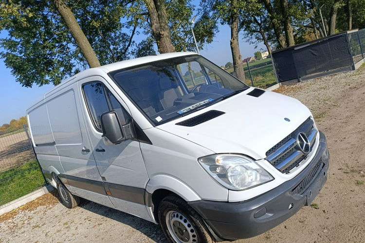 Mercedes 318 218 cdi 2.9 idealny zdjęcie 7