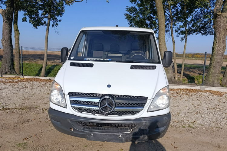 Mercedes 318 218 cdi 2.9 idealny zdjęcie 8