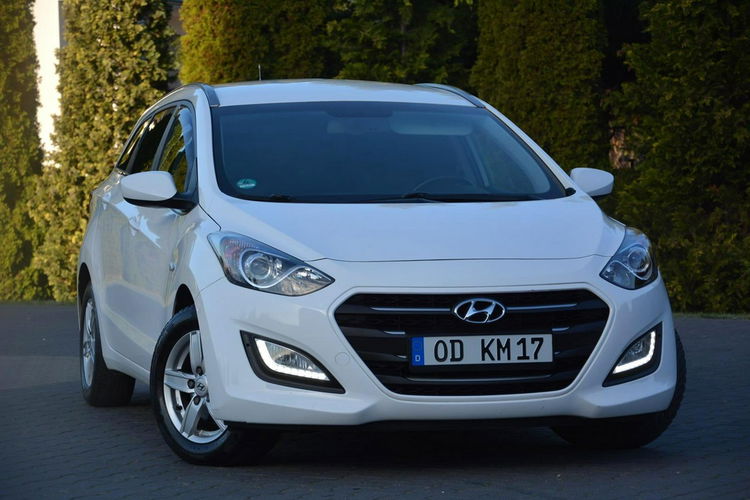 i30 Lift Ledy Parktronic Grzana kierownica ASO Hyundai zdjęcie 8