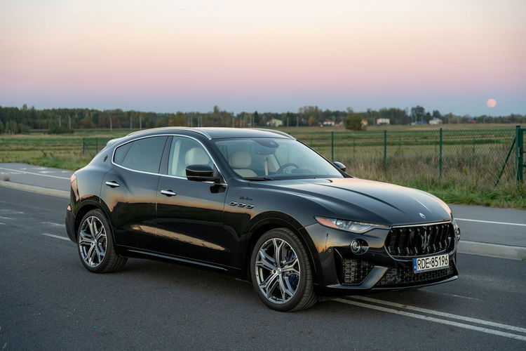 Maserati Levante Modena / 3.0L V6 350KM / Bogate wyposażenie zdjęcie 10