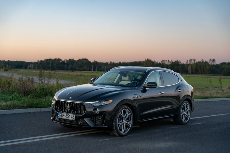 Maserati Levante Modena / 3.0L V6 350KM / Bogate wyposażenie zdjęcie 3