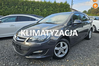 Opel Astra 12.2015 r. / Klimatyzacja / Tempomat / 6 Biegów / Czujniki parkowania