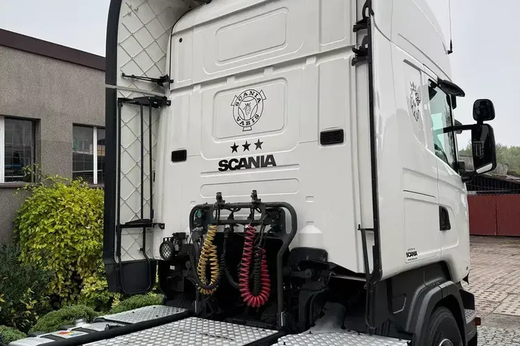 Scania R450 zdjęcie 15