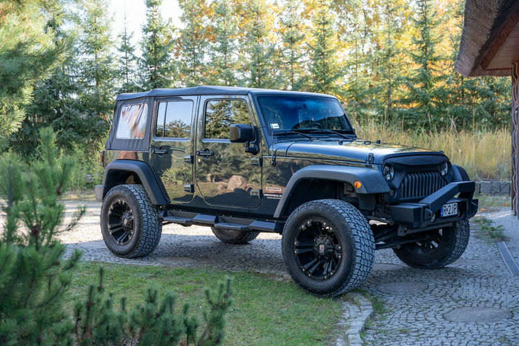 Wrangler JEEP WRANGLER UNLIMITED SPORT 3.6L V6 DOHC 24V FFV Megawyglad Soft top zdjęcie 32