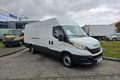 samochód dostawczy Iveco zdjęcie 2