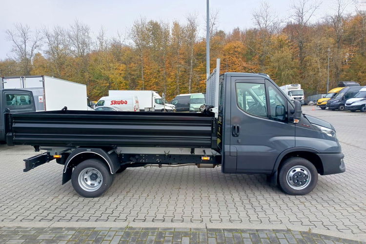 Iveco Daily 50C16H3.0Z zdjęcie 9