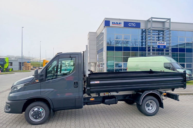 Iveco Daily 50C16H3.0Z zdjęcie 13