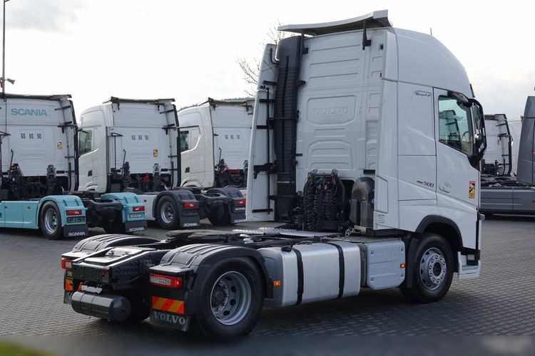 Volvo FH 500 / XXL / 2018 ROK / OPONY 100 % / PO KONTRAKCIE SERWISOWYM   zdjęcie 9