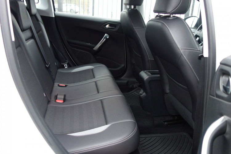 Peugeot 2008 1.6 VTi 120KM Navi Klimatronic Książka Serwisowa Hak Biała PERŁA zdjęcie 12